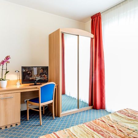 Hotel San Vito Бардолино Екстериор снимка