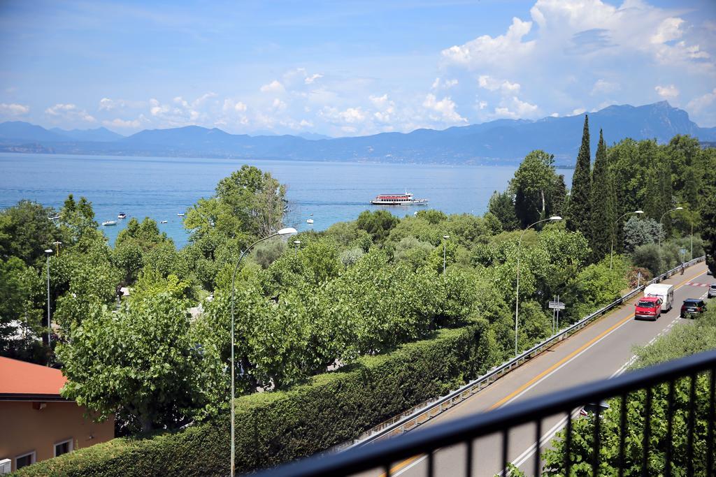 Hotel San Vito Бардолино Екстериор снимка