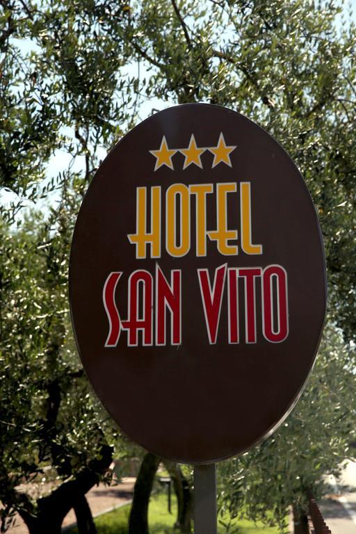 Hotel San Vito Бардолино Екстериор снимка