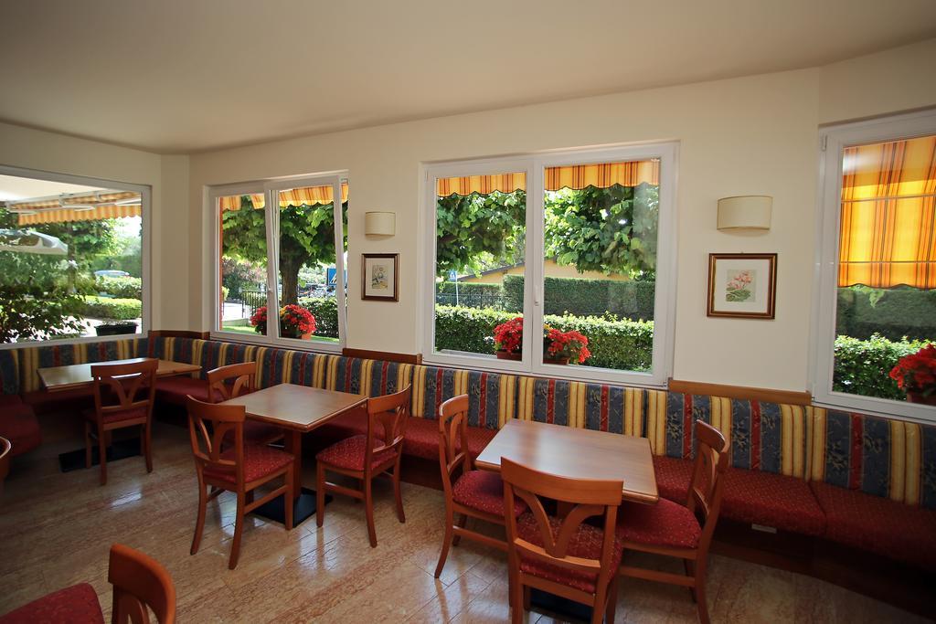 Hotel San Vito Бардолино Екстериор снимка