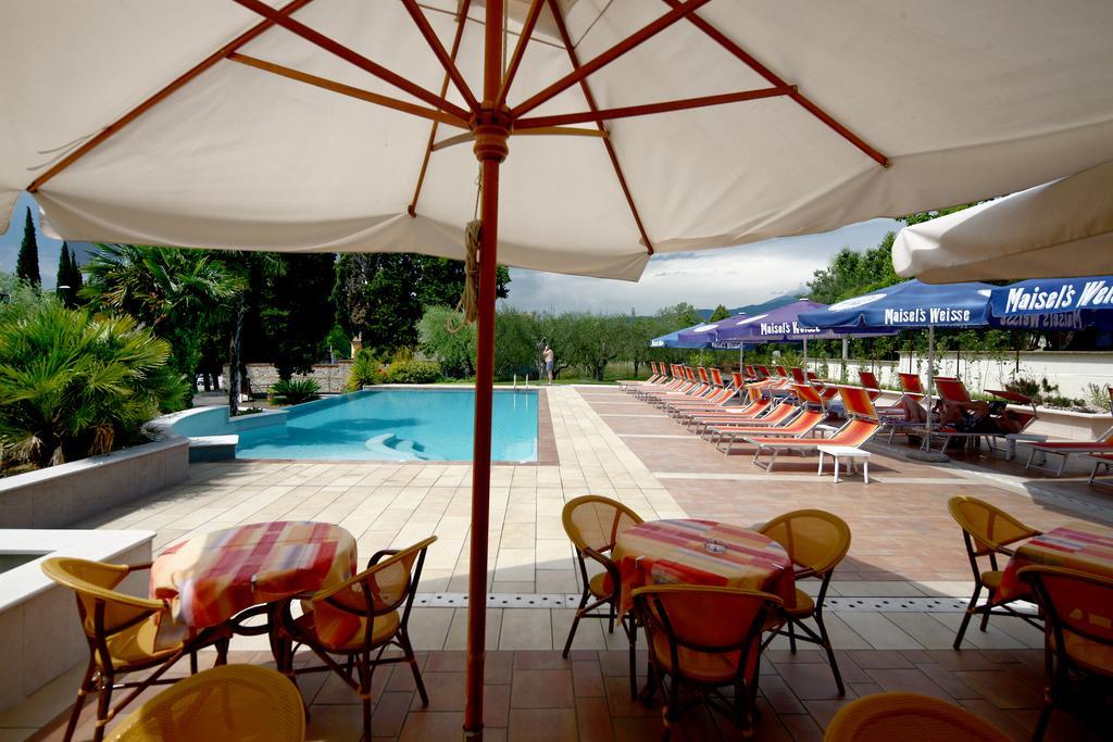 Hotel San Vito Бардолино Екстериор снимка