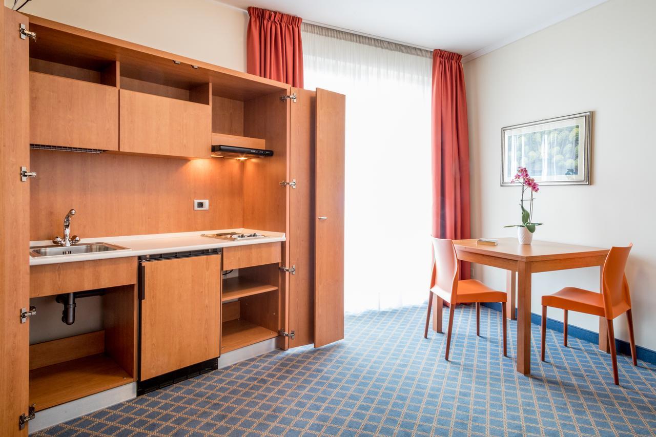 Hotel San Vito Бардолино Екстериор снимка